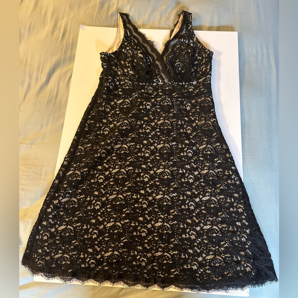 White House Black Market dress - Size 12